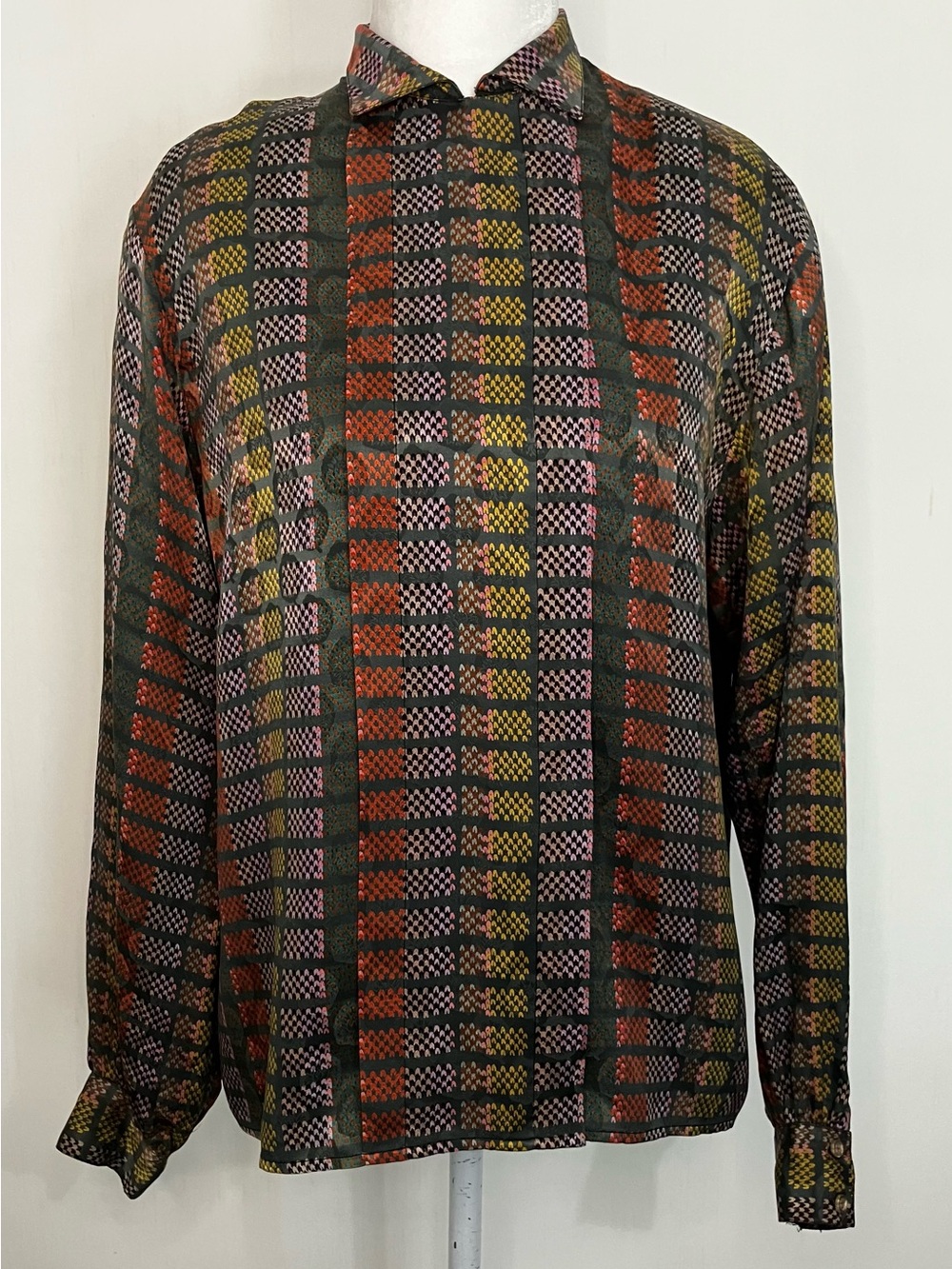 Betty Hanson 100% Silk Blouse Size 6 Button Vintage 1980s Retro Indie